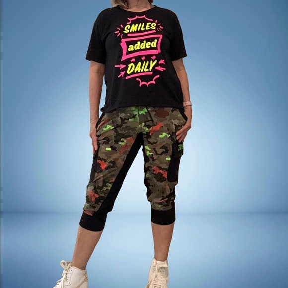 Zumba Wear Women’s Top  Cold Shoulder “ Smile Added Daily” - Black - Picture 2 of 3